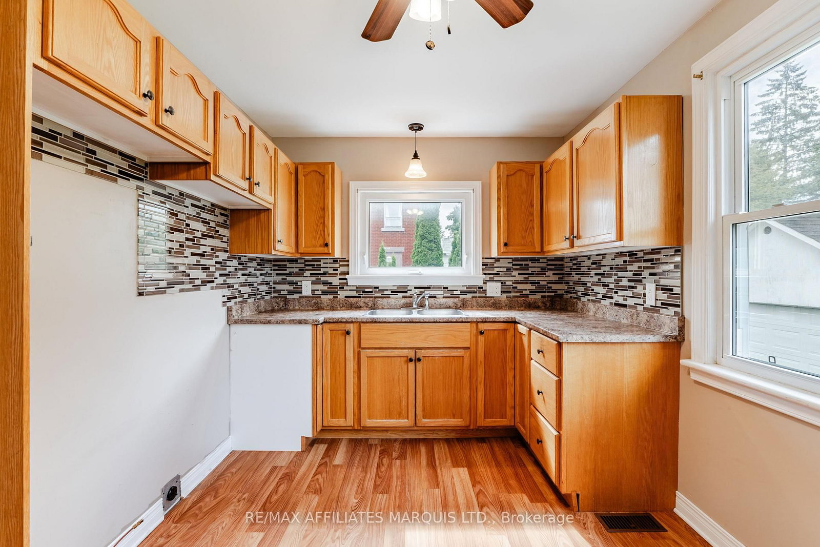 16 Front Street • North Stormont, ON photo 13