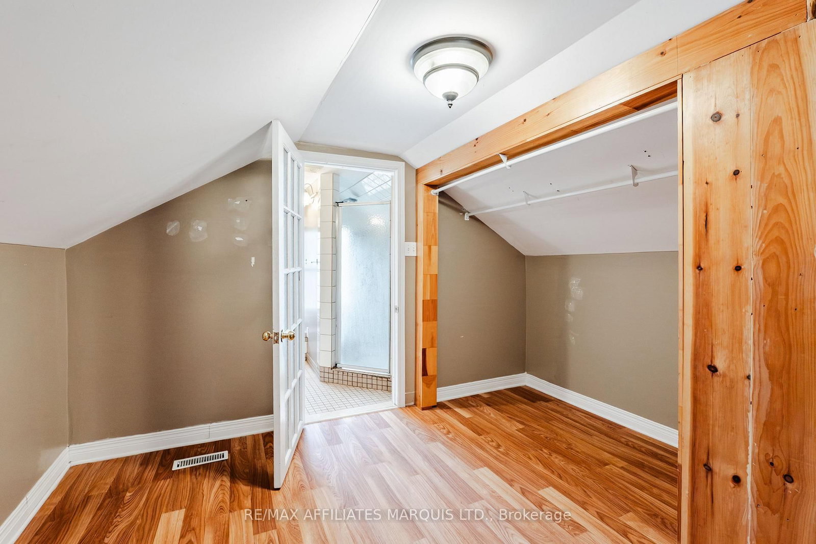 16 Front Street • North Stormont, ON photo 28