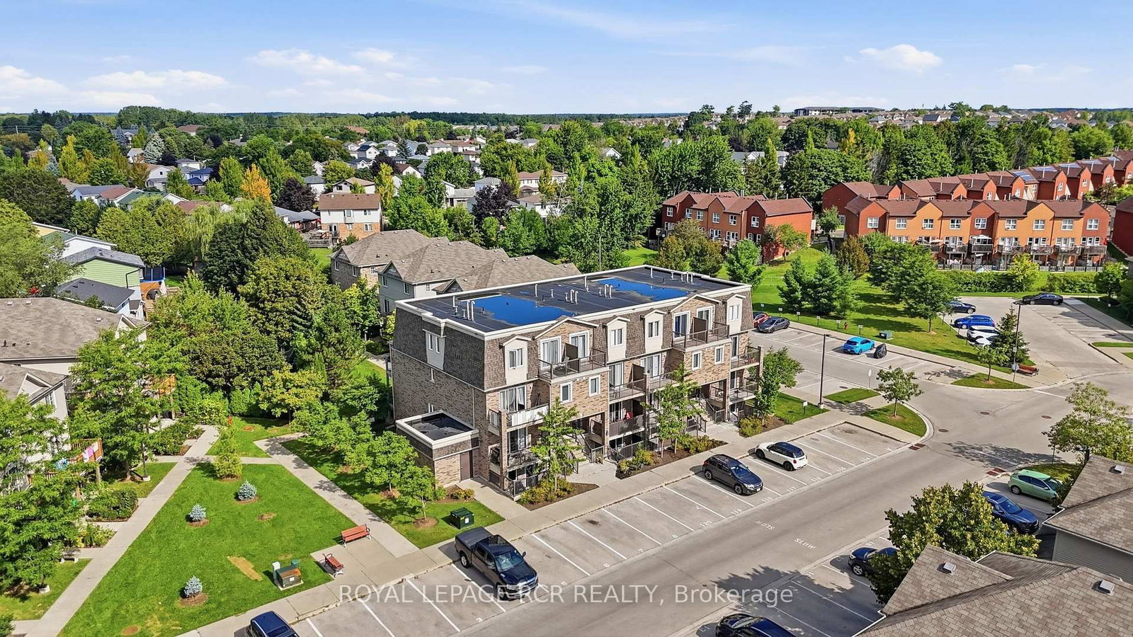 35 MOUNTFORD Drive • #25 • Guelph, ON photo 20