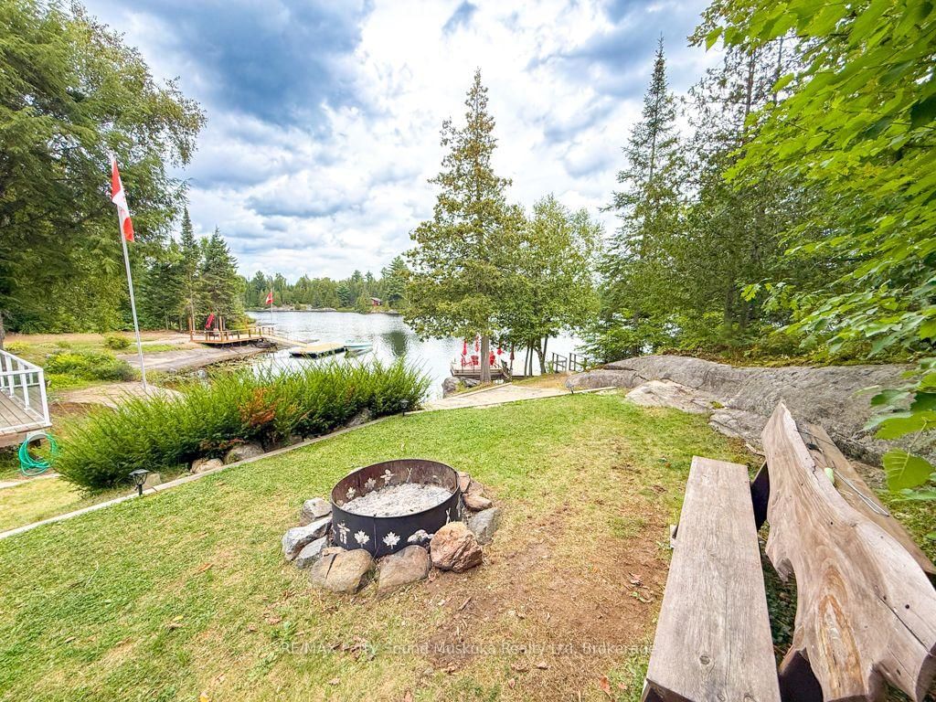 301 Farleys Road • Whitestone, ON photo 11