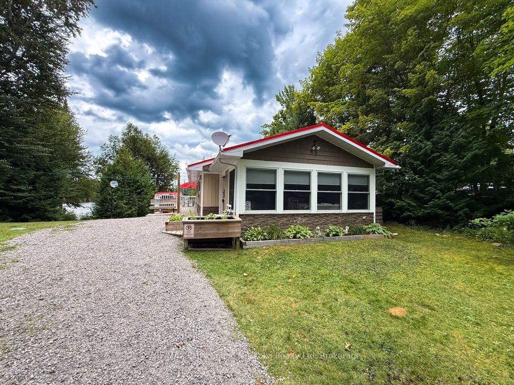 301 Farleys Road • Whitestone, ON photo 14