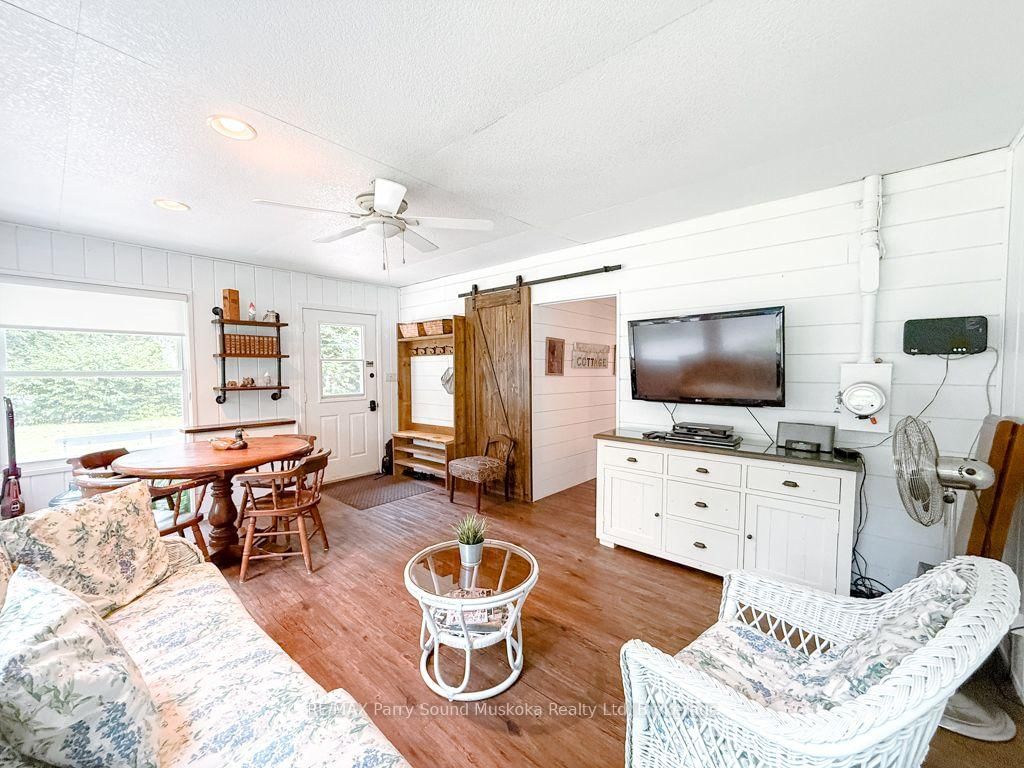 301 Farleys Road • Whitestone, ON photo 17