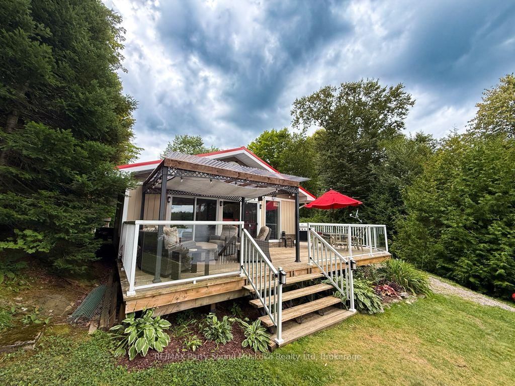 301 Farleys Road • Whitestone, ON photo 6