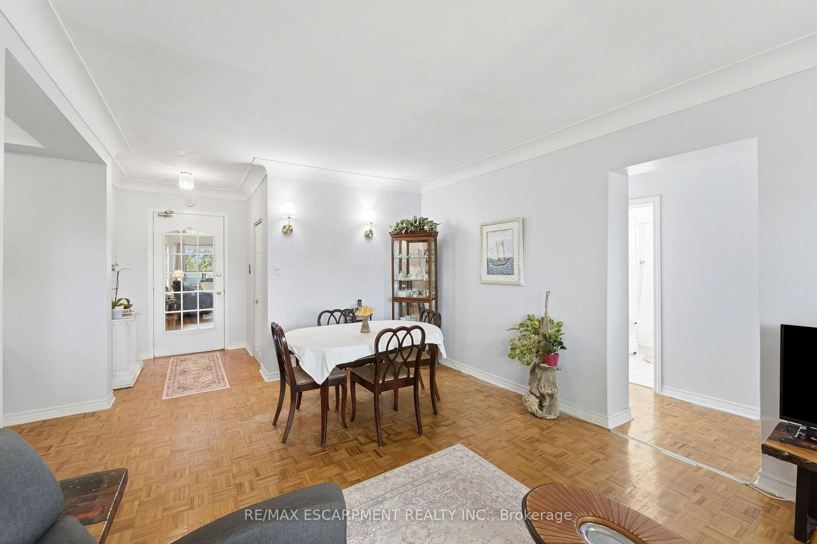 174 Herkimer Street • #401 • Hamilton, ON photo 9