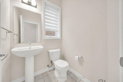 82 Prest Way • Centre Wellington, ON photo 8
