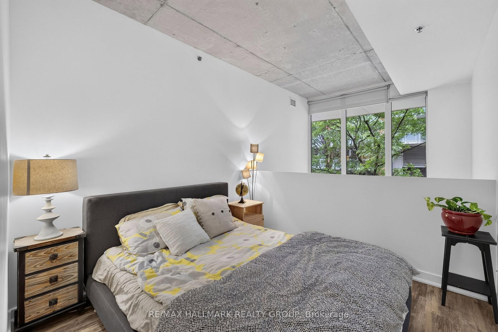 353 McLeod Street • Ottawa, ON photo 38