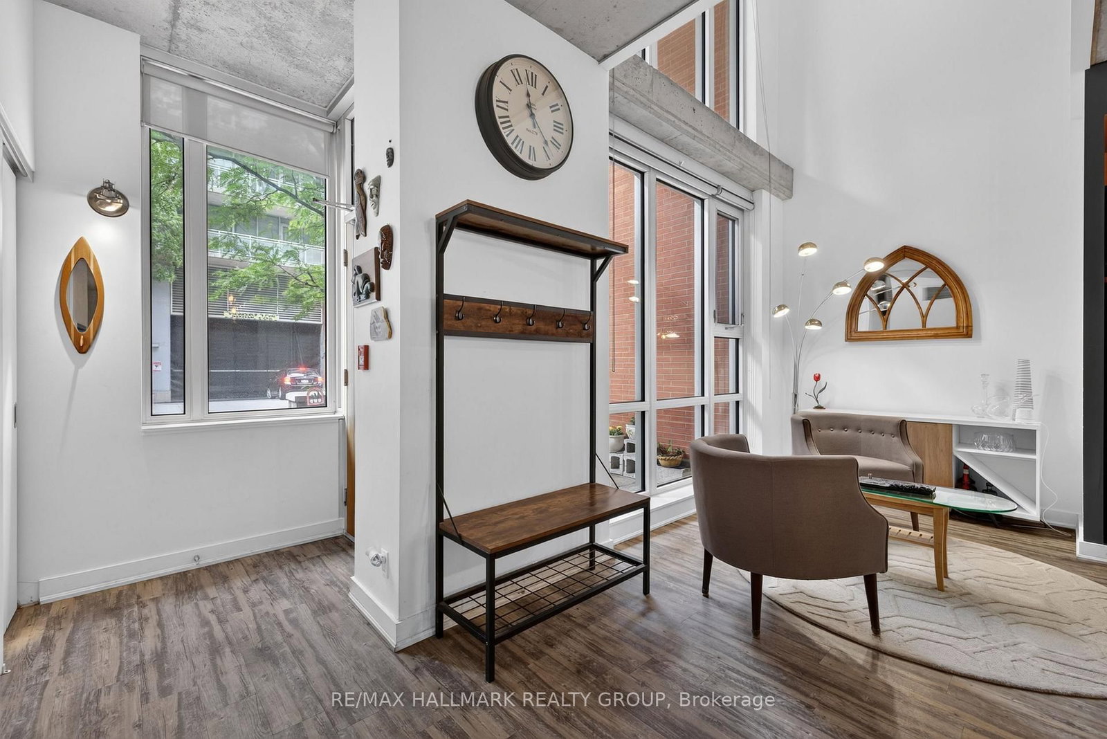353 McLeod Street • Ottawa, ON photo 8