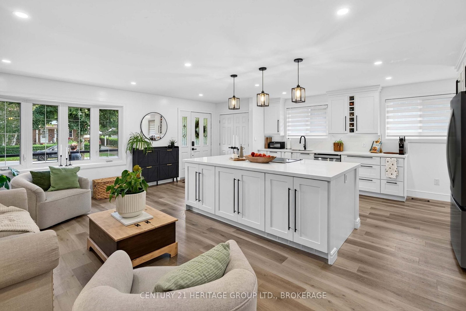 935 Pembridge Crescent • Kingston, ON photo 16