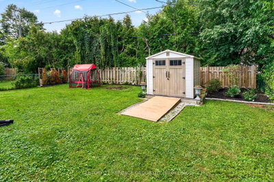 935 Pembridge Crescent • Kingston, ON photo 6