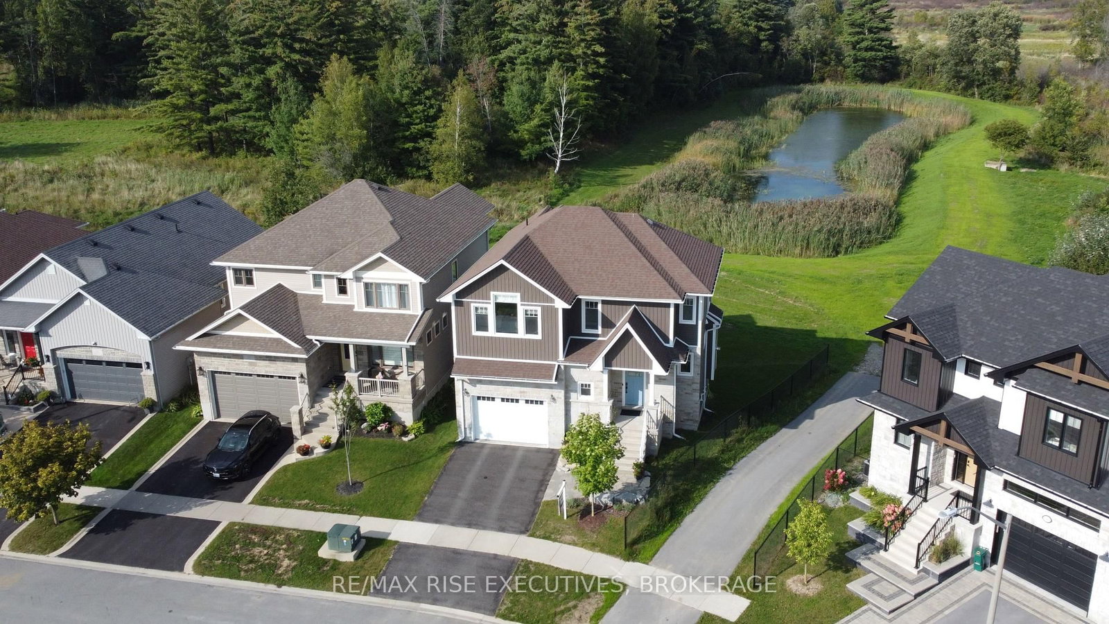 232 Mill Pond Place • Kingston, ON photo 1