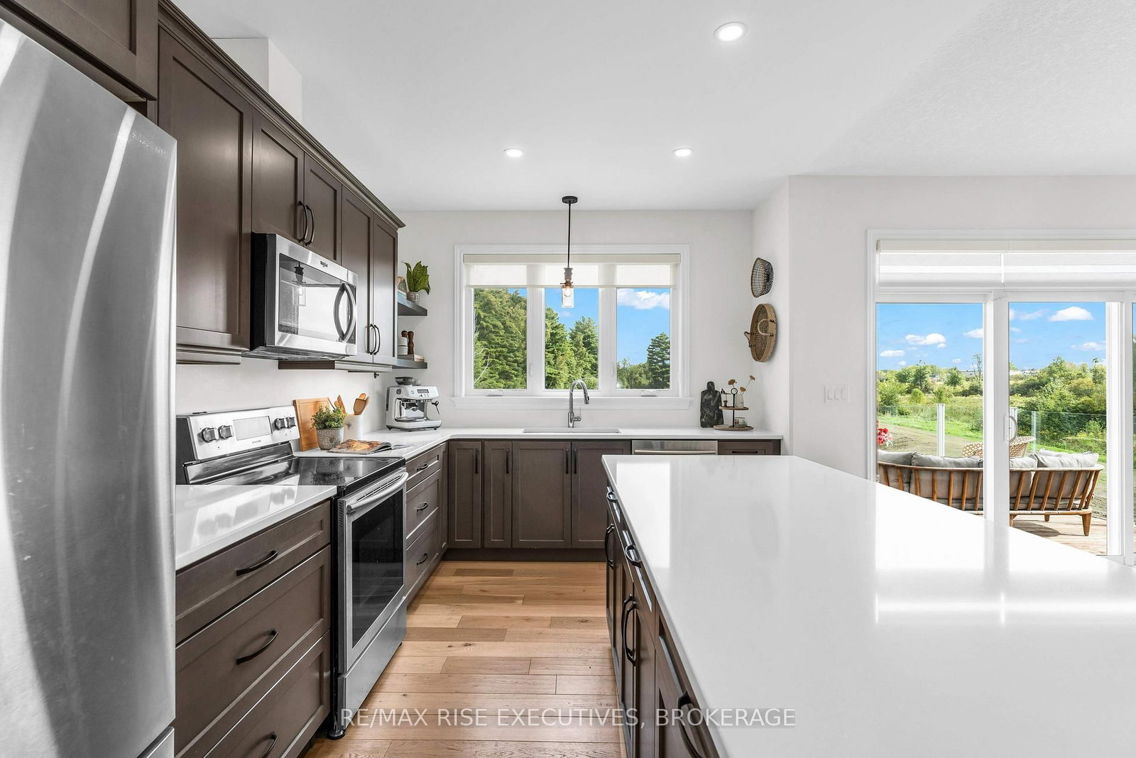 232 Mill Pond Place • Kingston, ON photo 12