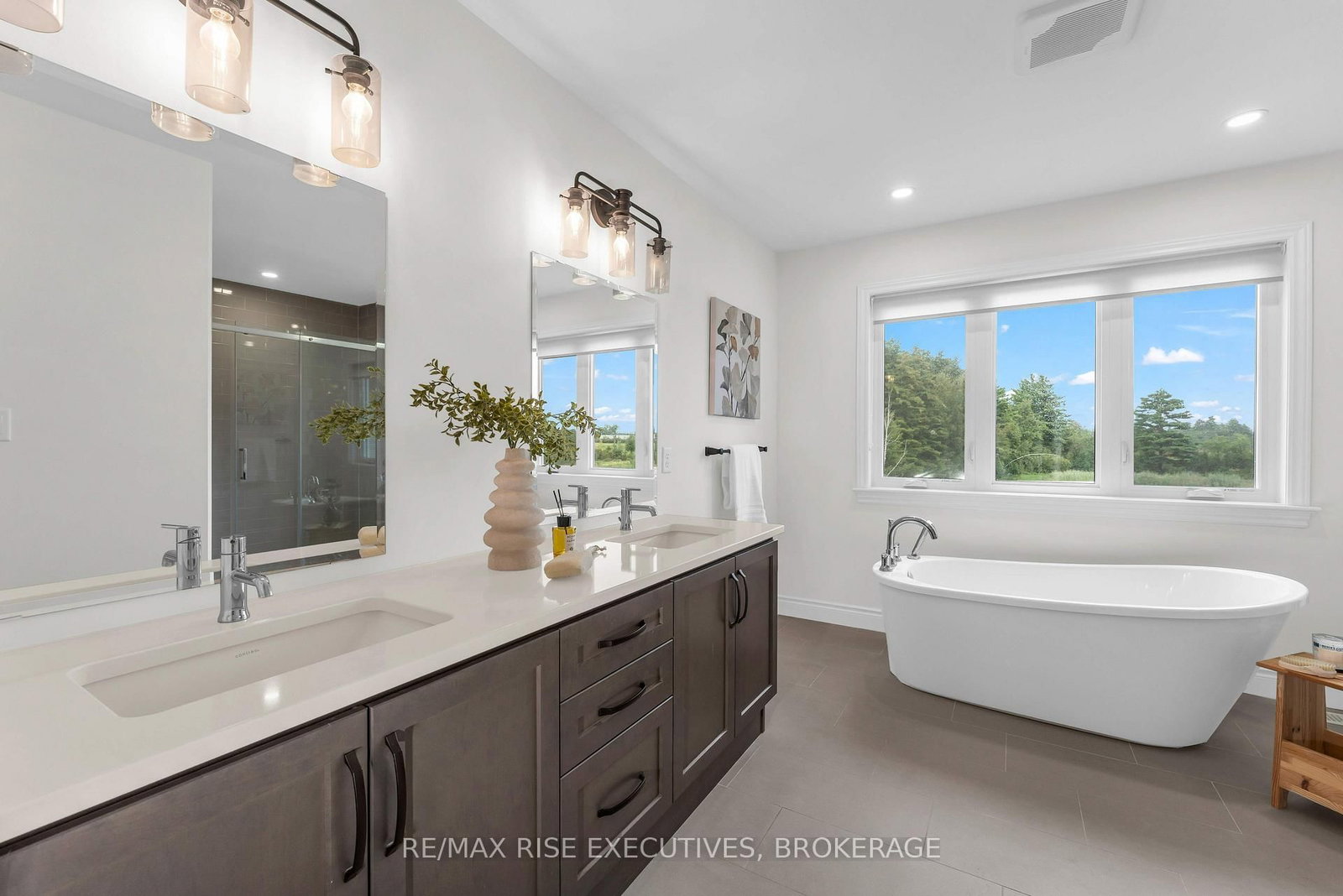232 Mill Pond Place • Kingston, ON photo 21