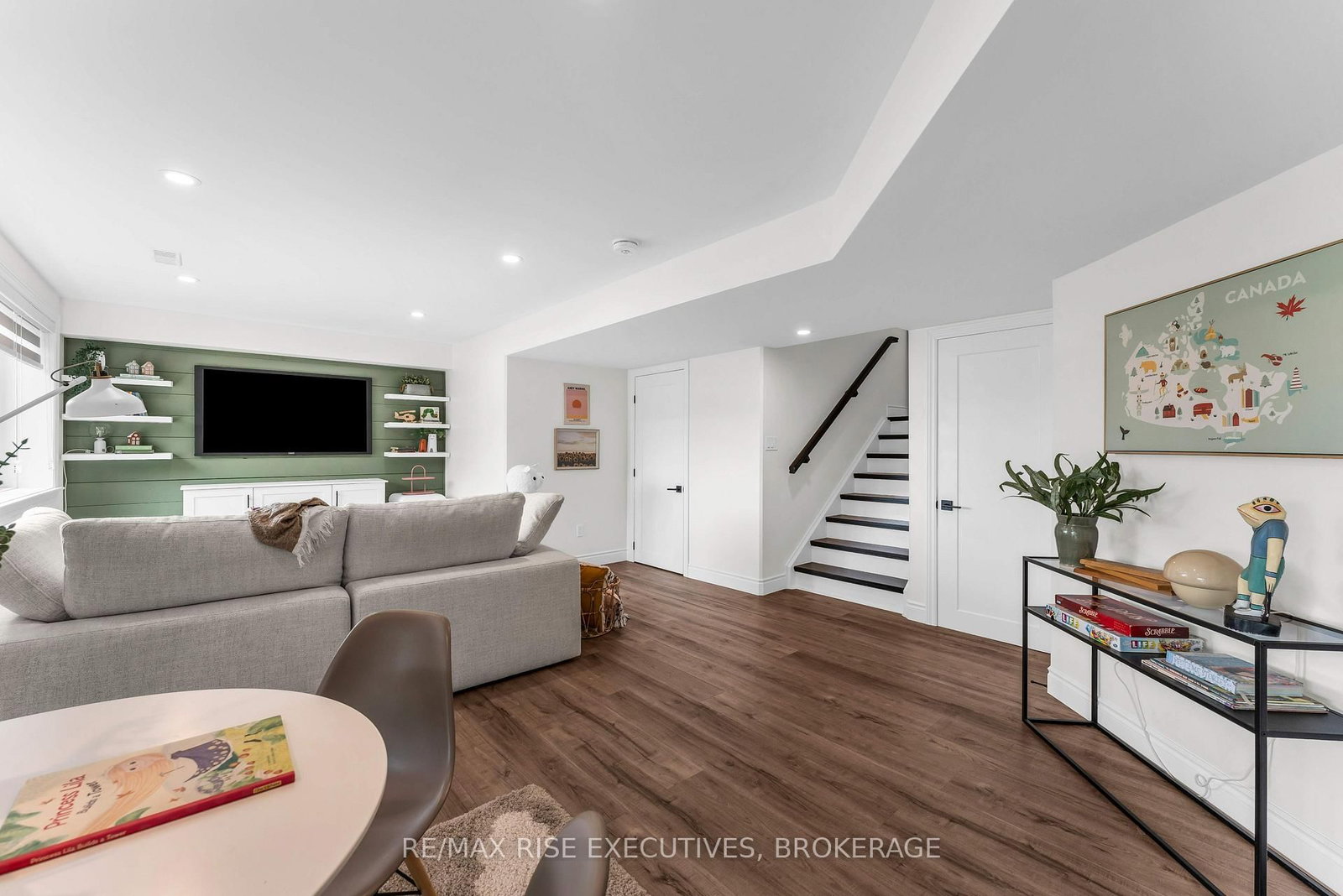 232 Mill Pond Place • Kingston, ON photo 36