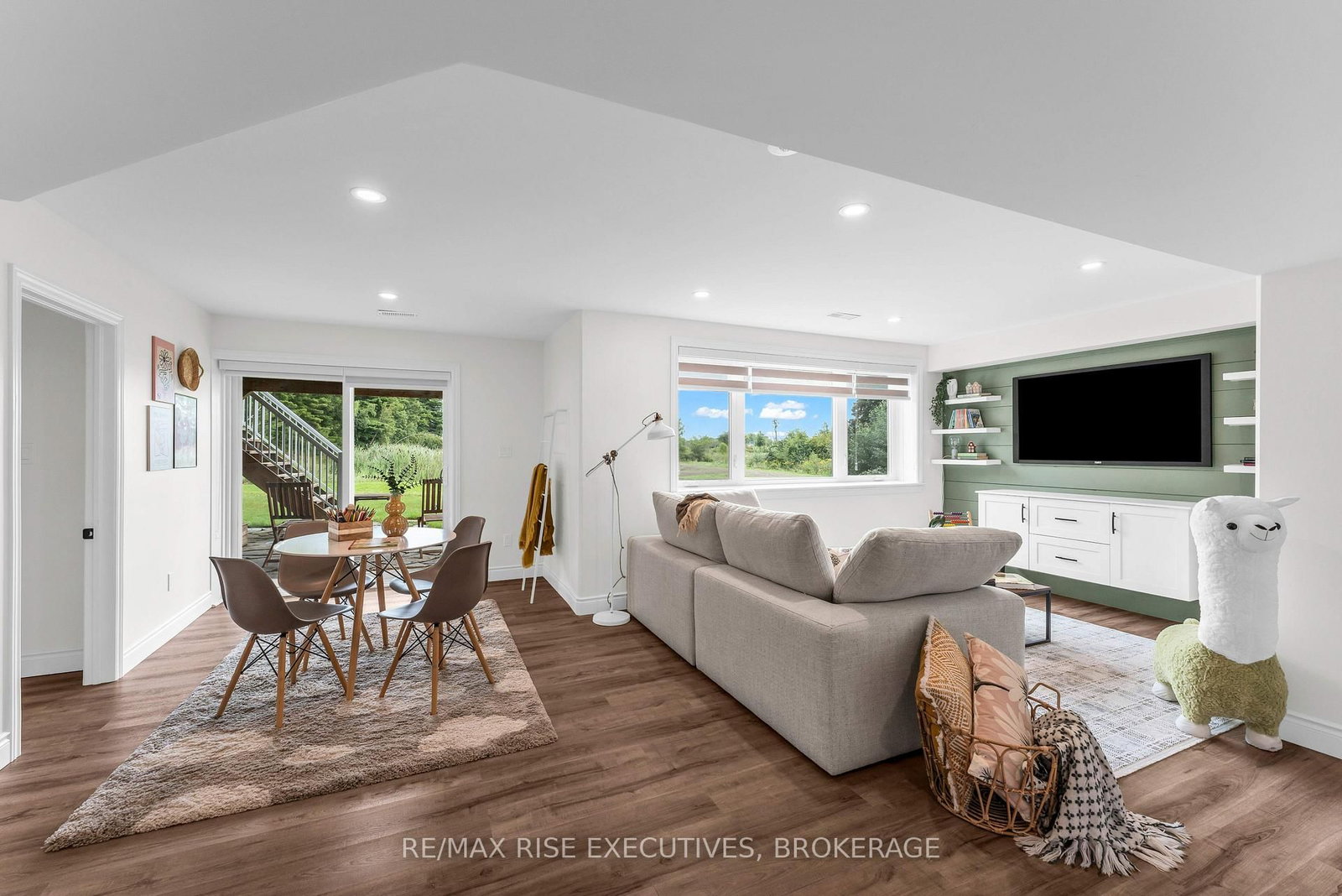 232 Mill Pond Place • Kingston, ON photo 37