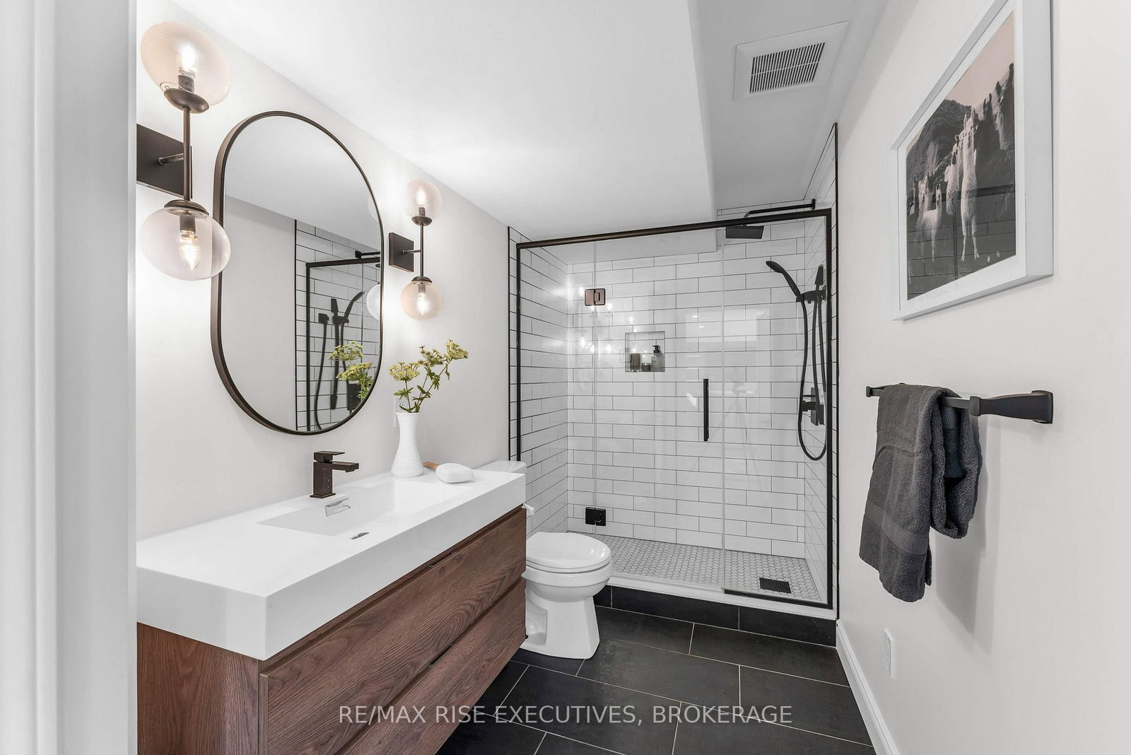 232 Mill Pond Place • Kingston, ON photo 40