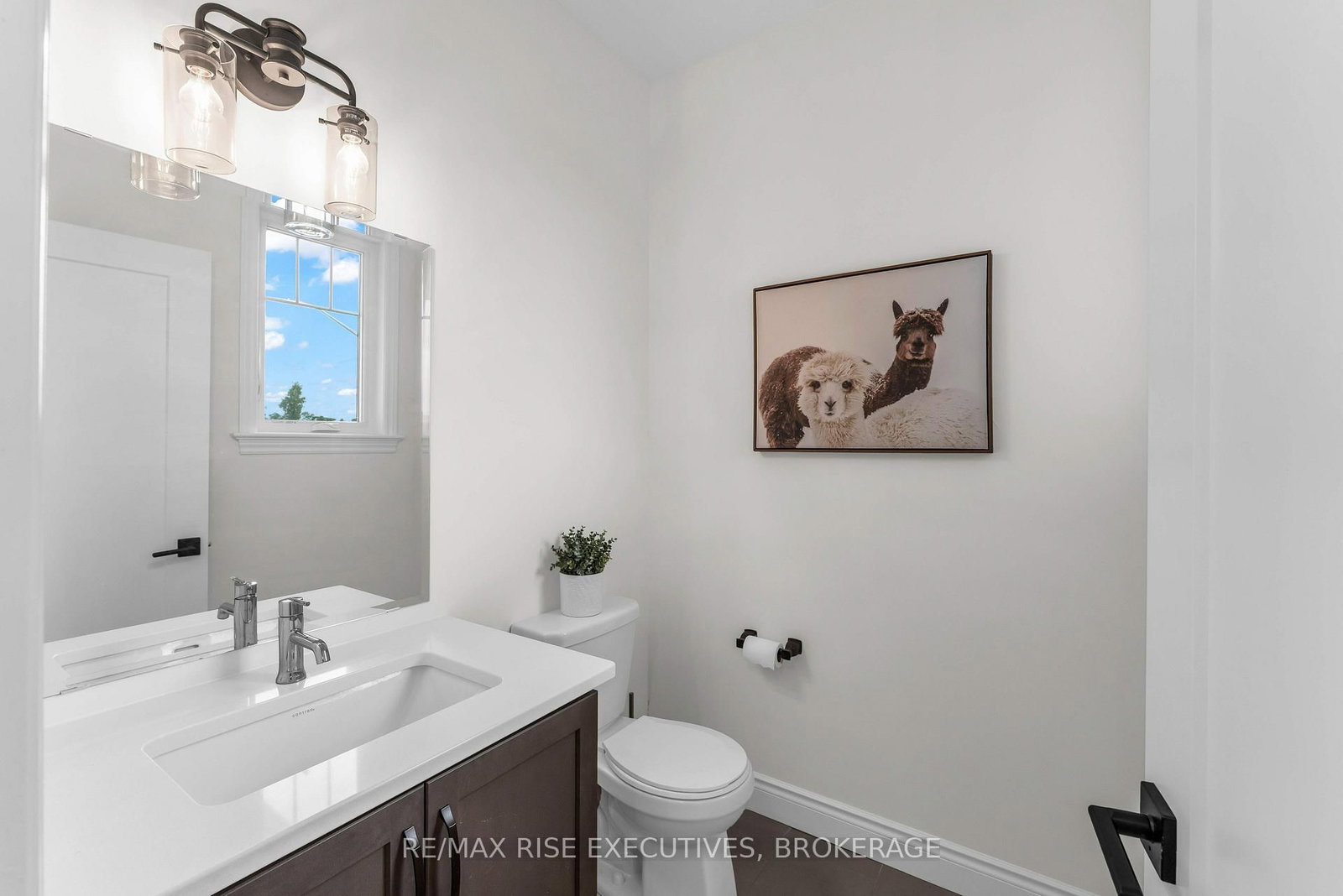 232 Mill Pond Place • Kingston, ON photo 5
