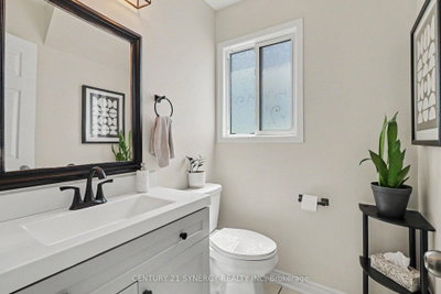 1503 Roberval Avenue • Ottawa, ON photo 9