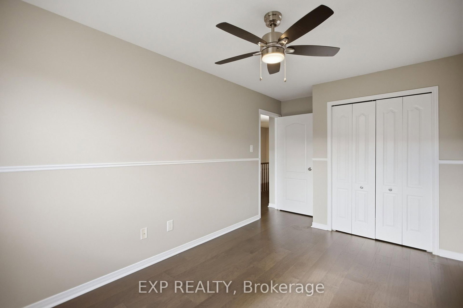 237 EYE BRIGHT Crescent • Ottawa, ON photo 23