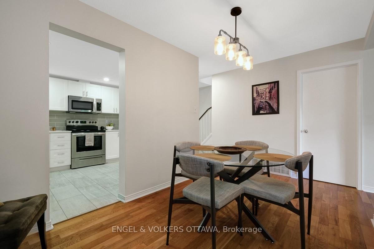 381 Verdon Private • Ottawa, ON photo 13