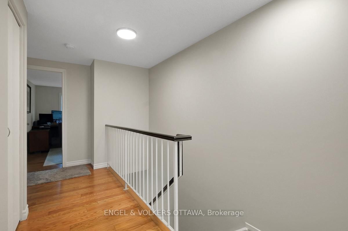 381 Verdon Private • Ottawa, ON photo 19