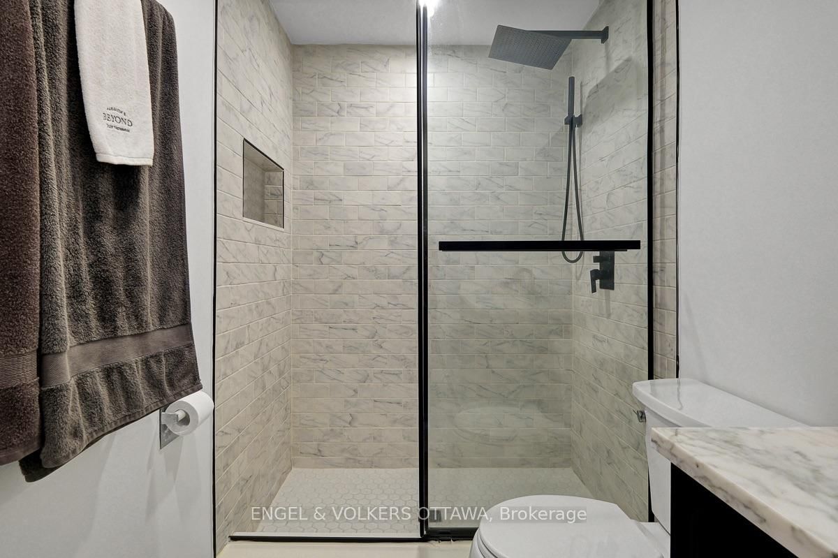 381 Verdon Private • Ottawa, ON photo 24