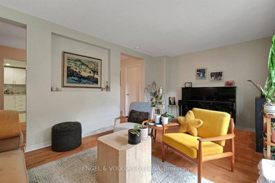 381 Verdon Private • Ottawa, ON photo 9