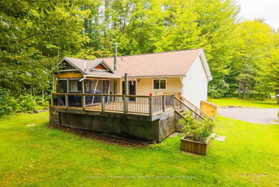 1261 Falkenburg Road • Muskoka Lakes, ON photo 8