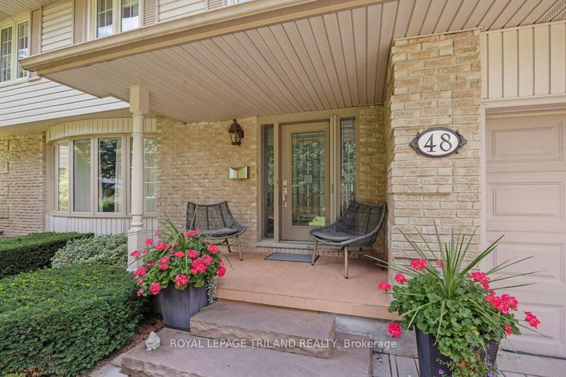 48 Westbury Avenue