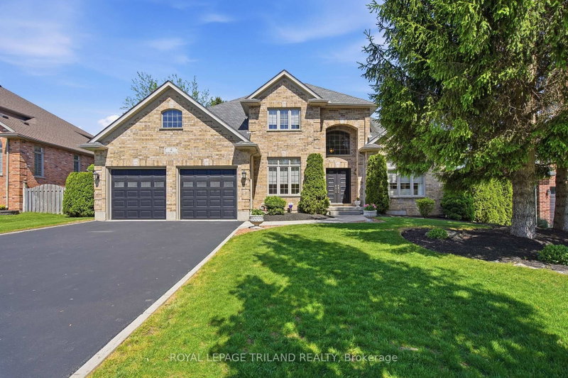 4 Baron Crescent