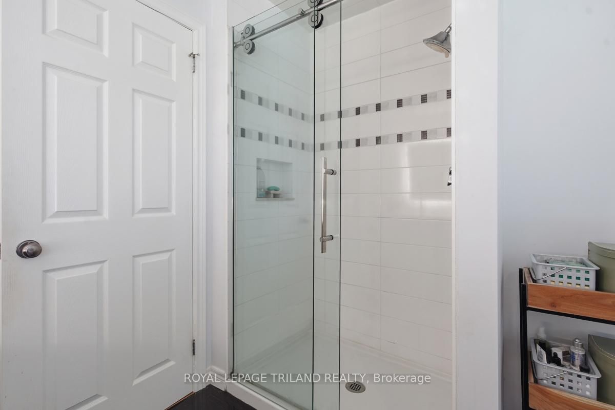 4 Baron Crescent • Middlesex Centre, ON photo 27