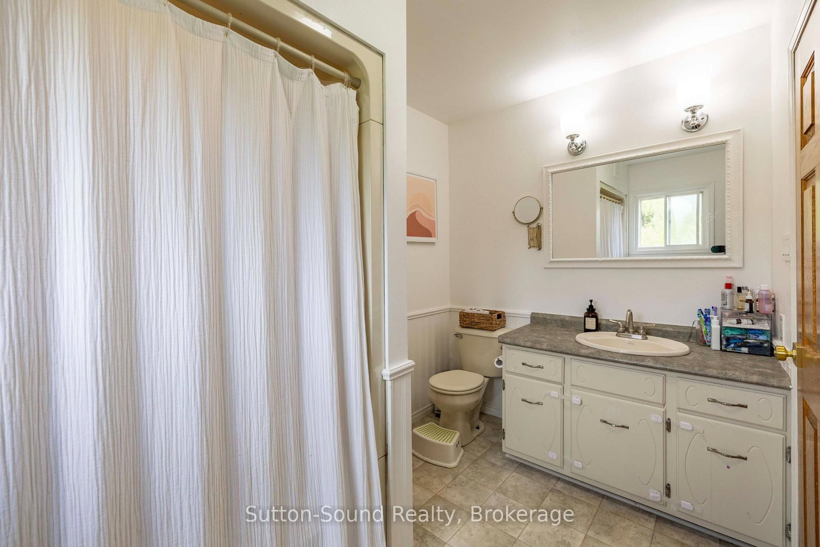 444 Balmy Beach Road • Georgian Bluffs, ON photo 21