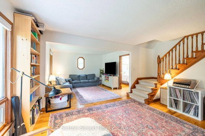 444 Balmy Beach Road • Georgian Bluffs, ON photo 5