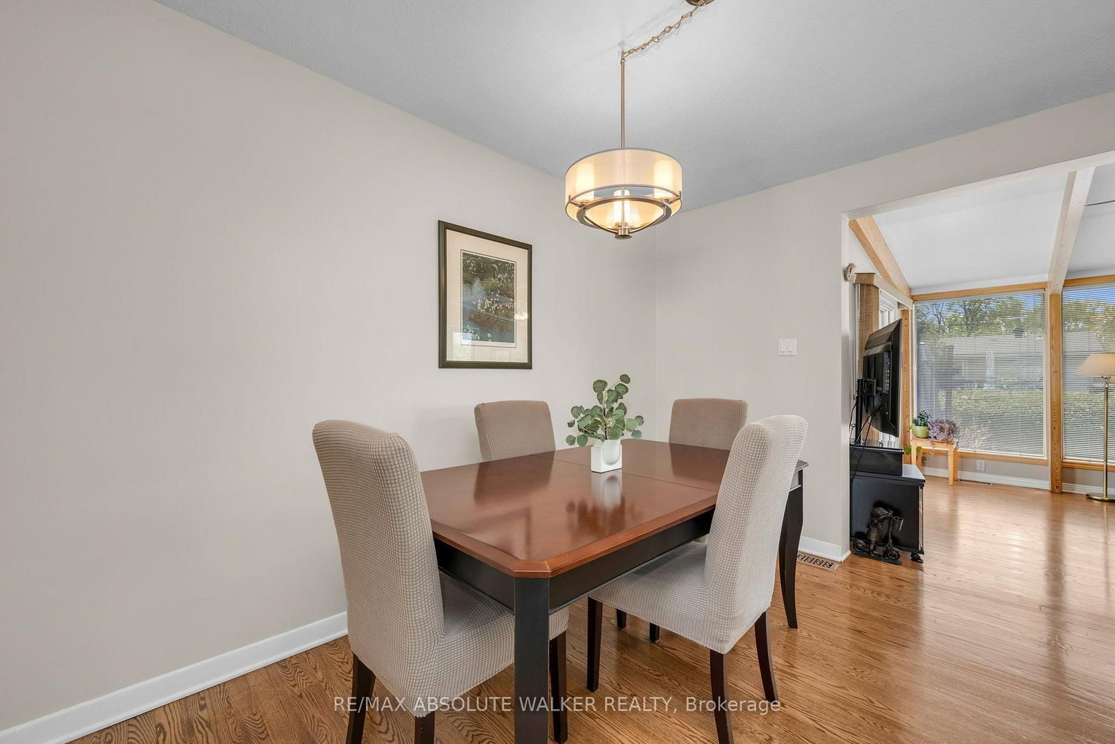 5 West Herrington Court • Ottawa, ON photo 14