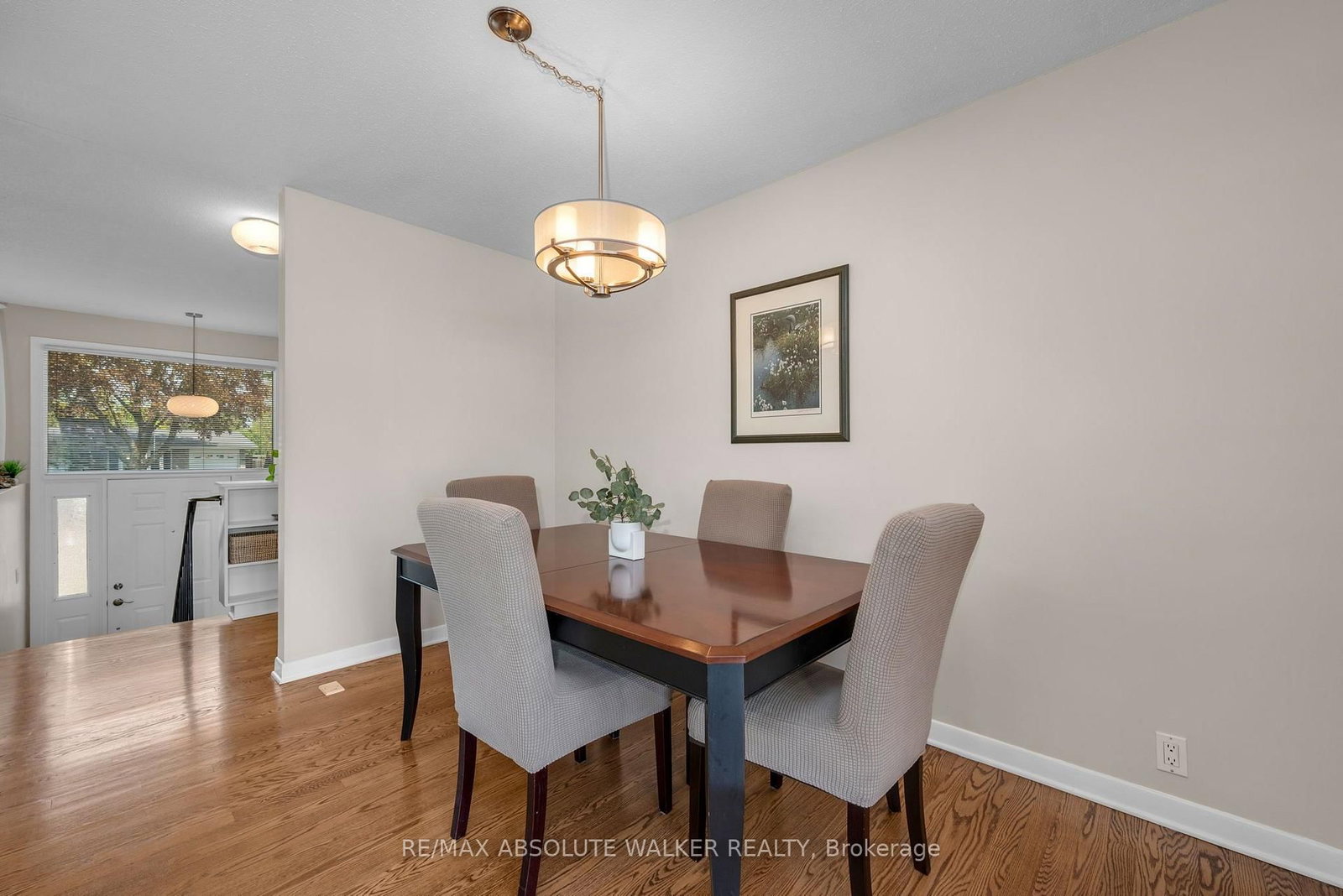 5 West Herrington Court • Ottawa, ON photo 15