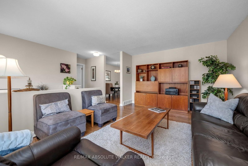 5 West Herrington Court