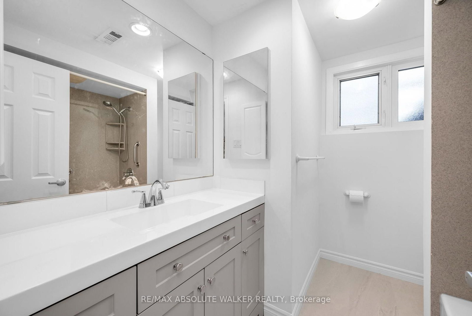 5 West Herrington Court • Ottawa, ON photo 40