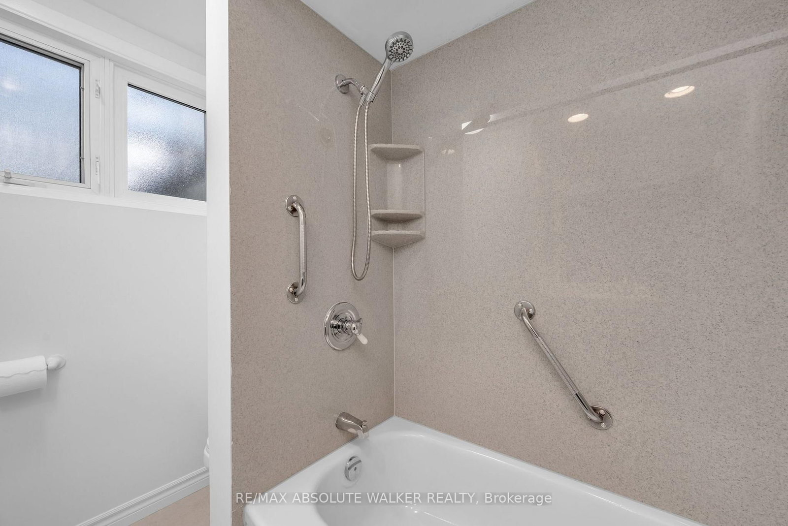 5 West Herrington Court • Ottawa, ON photo 42