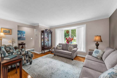 120 Liddell Crescent • Kingston, ON photo 8