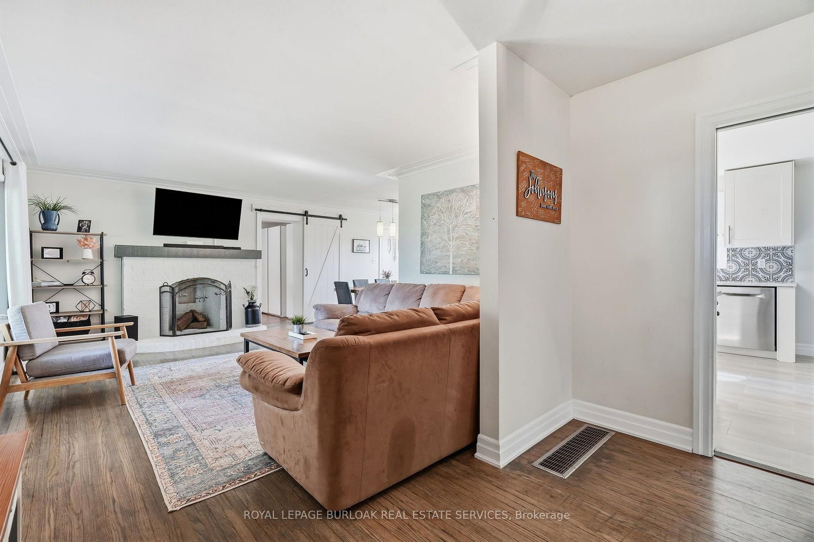 670 Thompson Road • Hamilton, ON photo 11