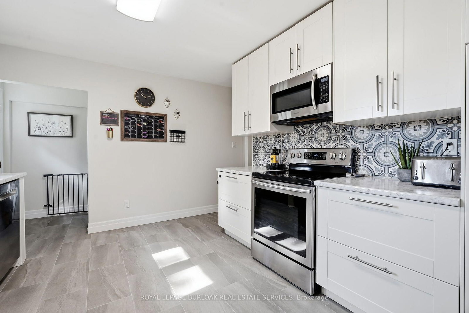670 Thompson Road • Hamilton, ON photo 22