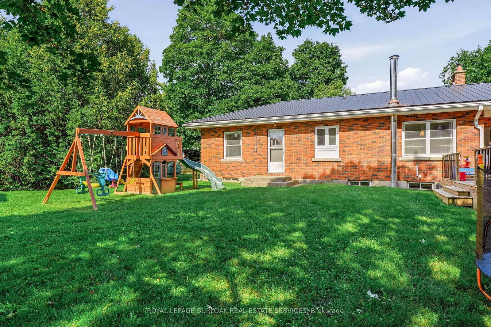 670 Thompson Road • Hamilton, ON photo 48