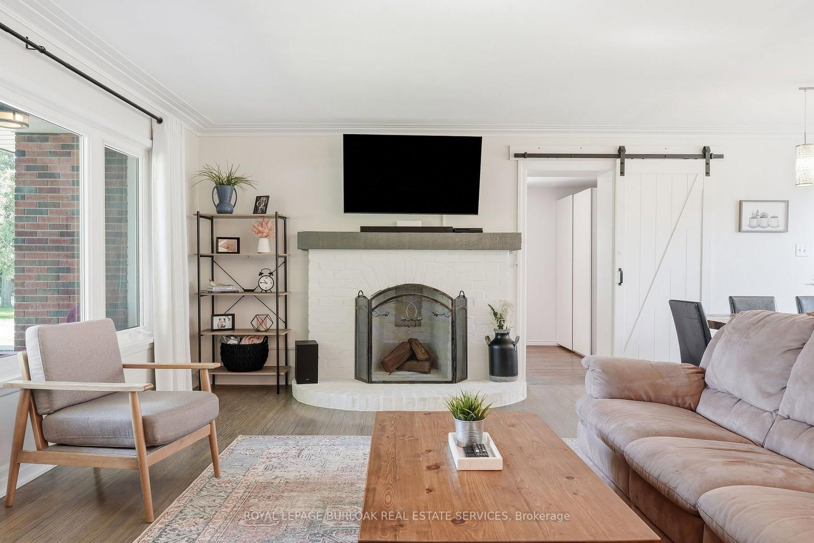 670 Thompson Road • Hamilton, ON photo 9