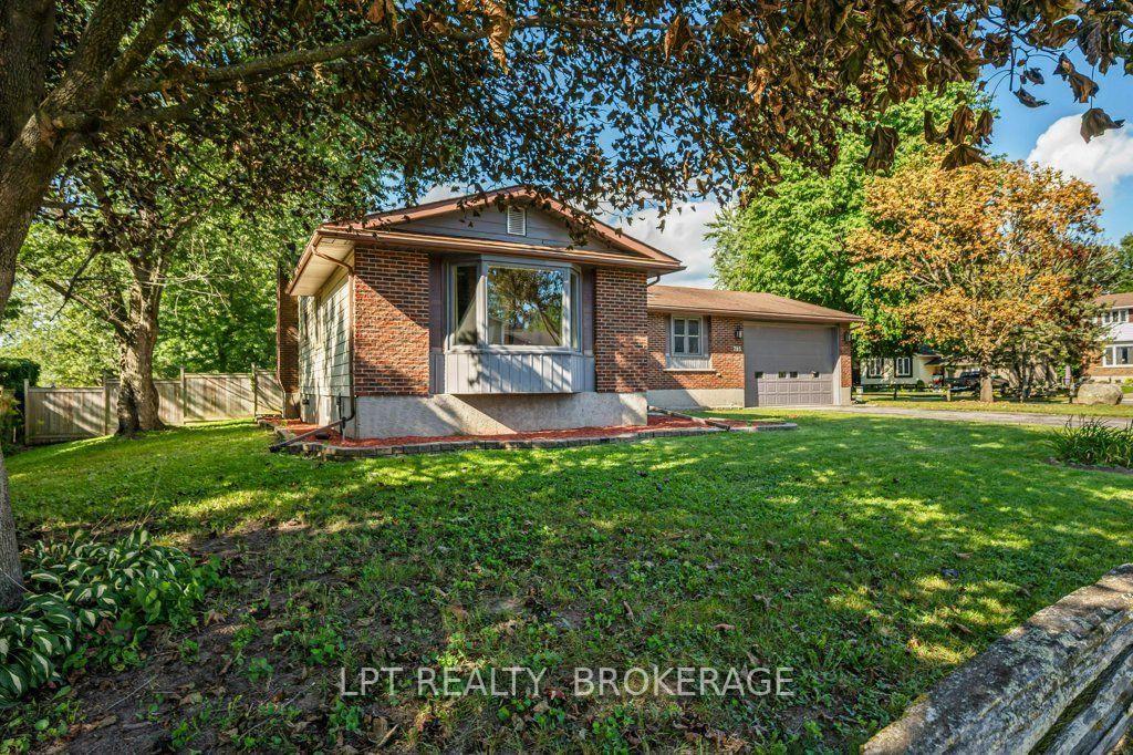 785 Allum Avenue • Kingston, ON photo 2