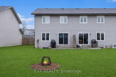 3000 Sandstone Crescent • Petawawa, ON photo 9