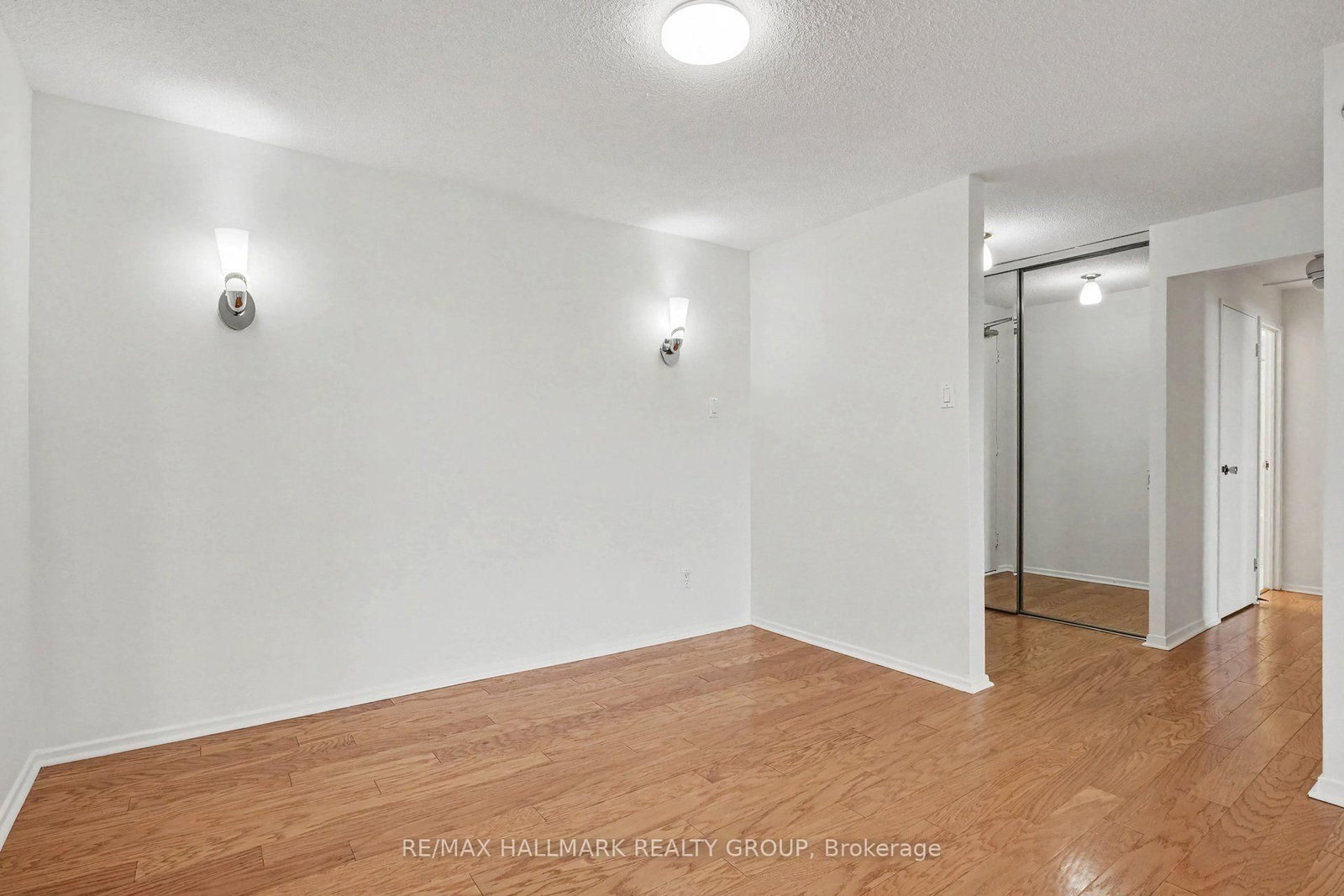 1171 Ambleside Drive • #1112 • Ottawa, ON photo 9