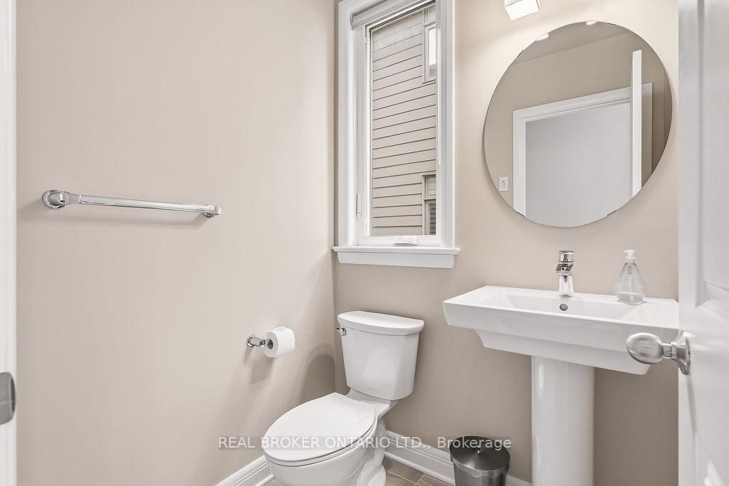 78 Michael Stoqua St, Ottawa, view 5