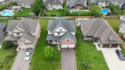 29 Brookside Lane • Tillsonburg, ON photo 2