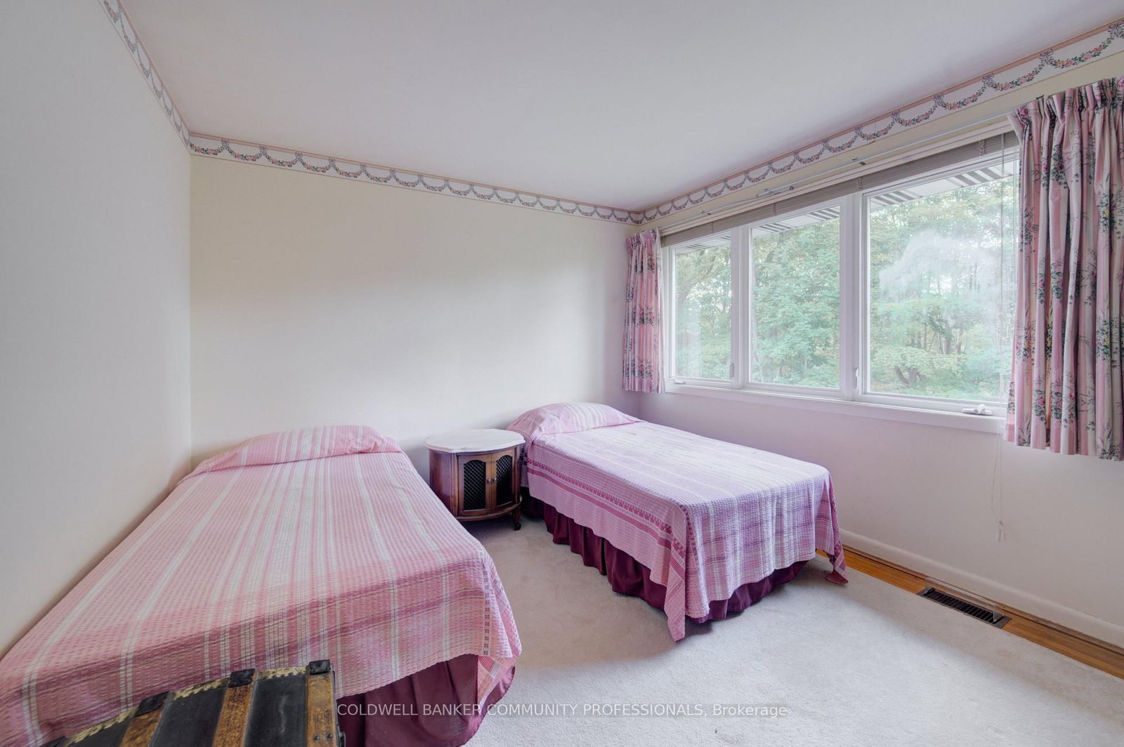 4 Mayfair Court • Hamilton, ON photo 29