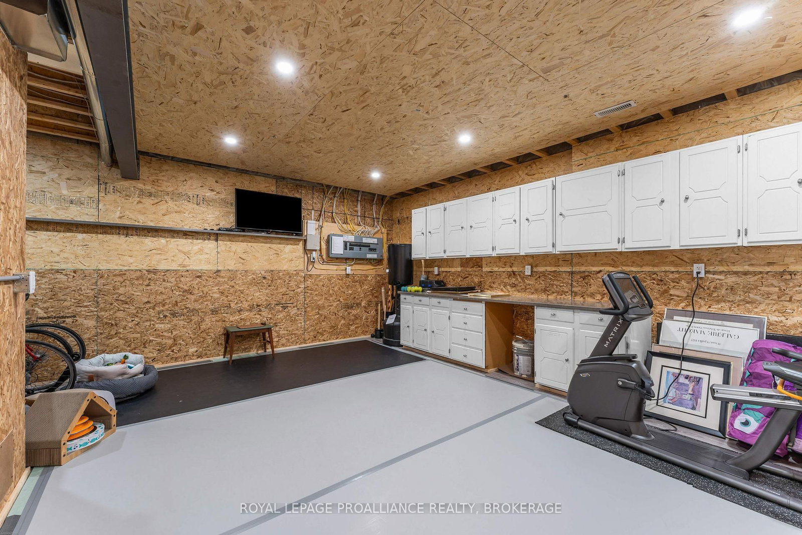 861 Windermere Drive • Kingston, ON photo 40