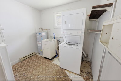 143 North Crescent • Port Colborne, ON photo 8